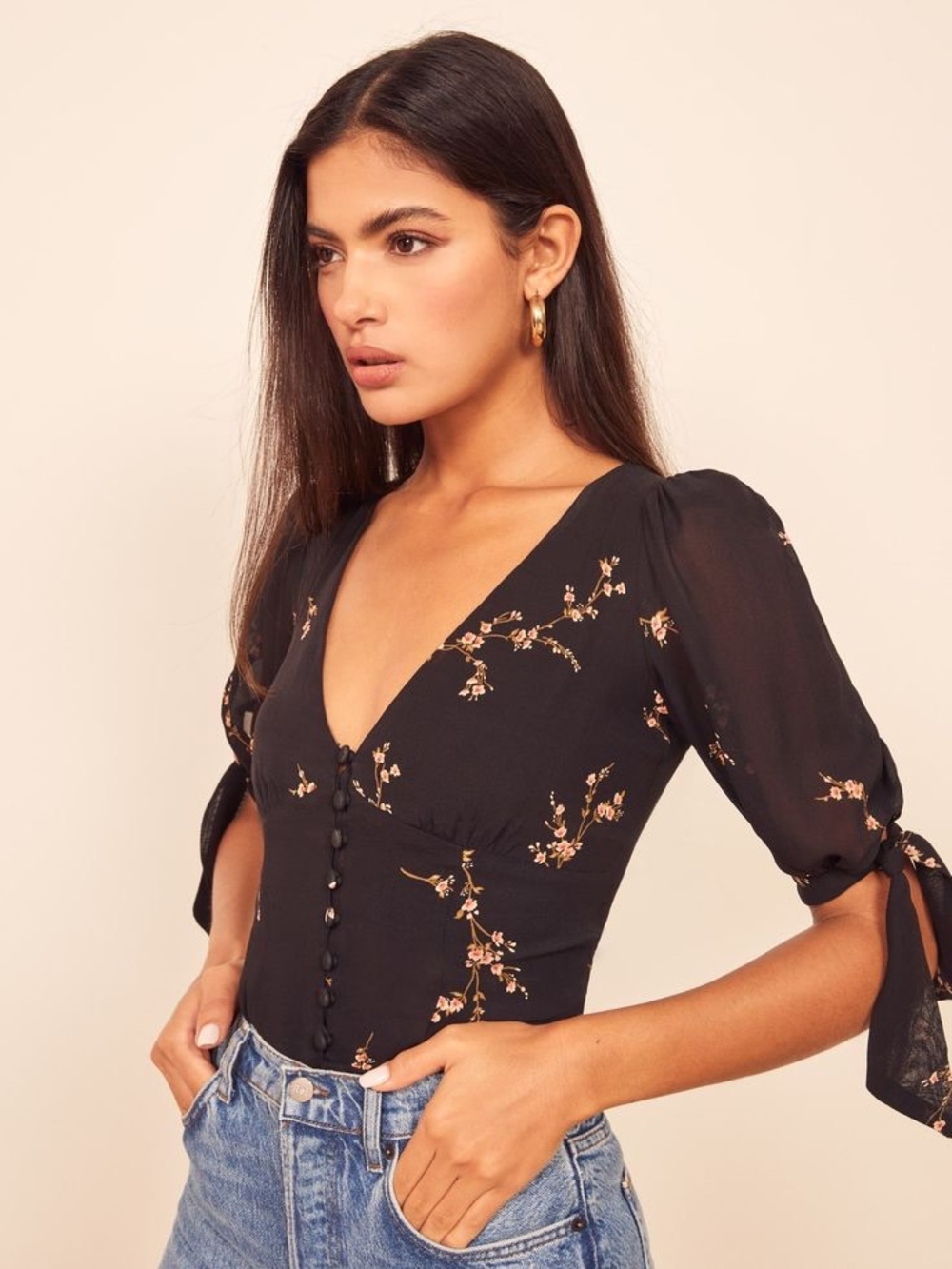 Reformation Black Floral Tie-Sleeve V-Neck Top sz 12